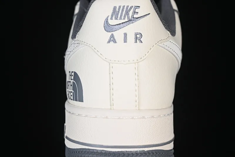 All categories Nk Air Force 1 Air Force series Nk Air Force 1 Low Air Force low top Nike Air Force 1'07 Low North Face co-branded beige mesh Air Force 1 low top casual sneakers JP8028-058